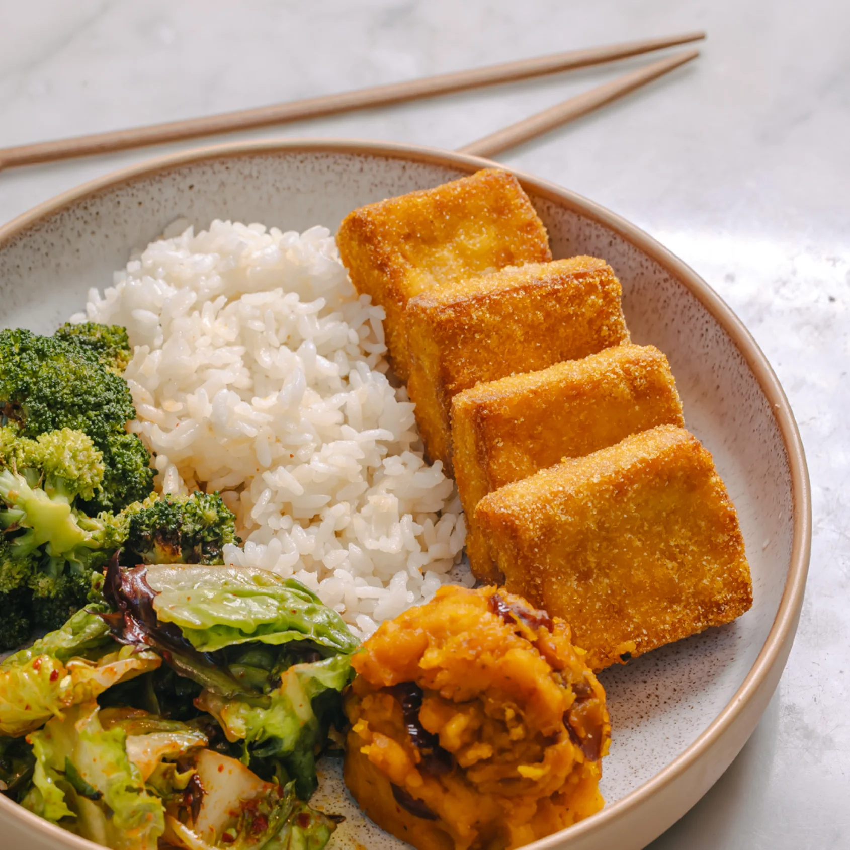 Build-Your-Own-Sopo-Korean-Eats